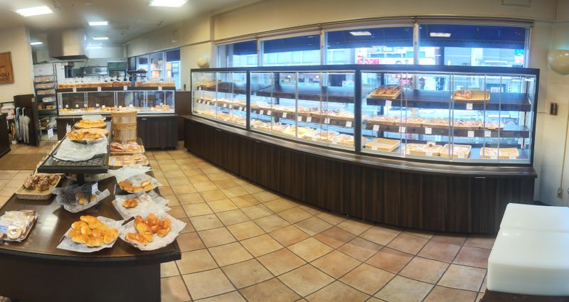 ニキ ベーカリー&カフェ綾瀬店のアルバイト・バイト求人情報-03