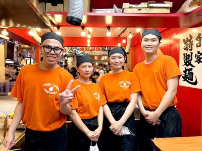 大阪府 大阪市 中央区 難波のラーメン店 ホールスタッフ アルバイト の