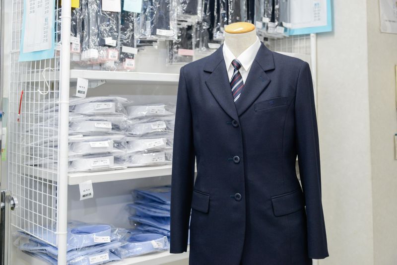 ムサシノ学生服　東久留米店のアルバイト・バイト求人情報-03
