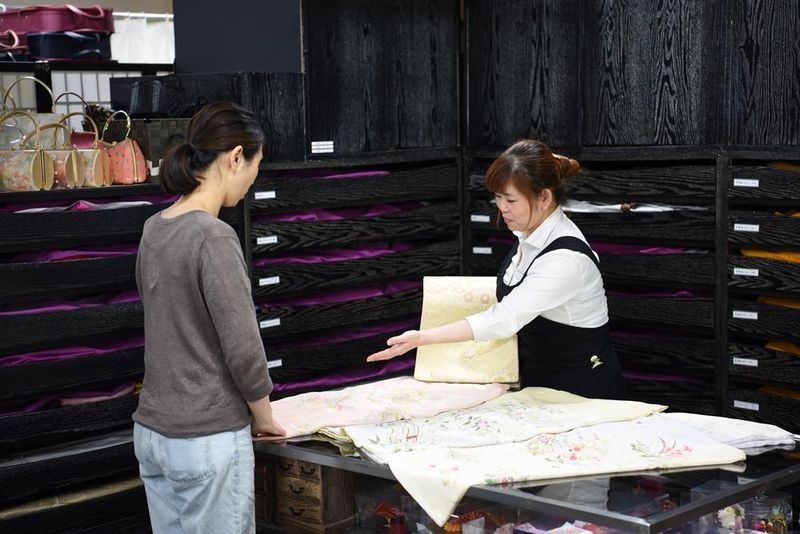 着物レンタルあき　渋谷本店のアルバイト・バイト求人情報-03