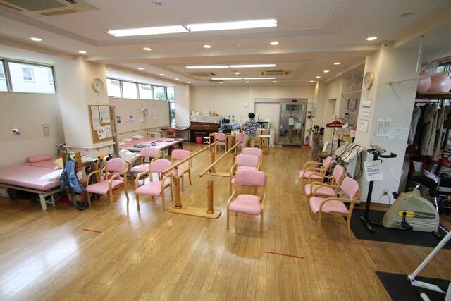 医療法人財団日扇会　目黒区日扇会在宅介護支援センターのアルバイト・バイト求人情報-03