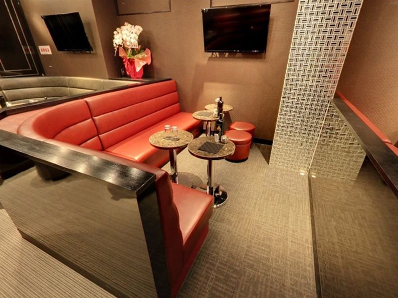 PUB CLUB COLORのアルバイト・バイト求人情報-02