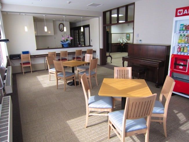 医療法人社団 翔仁会 介護付有料老人ホーム悠々のアルバイト・バイト求人情報-03