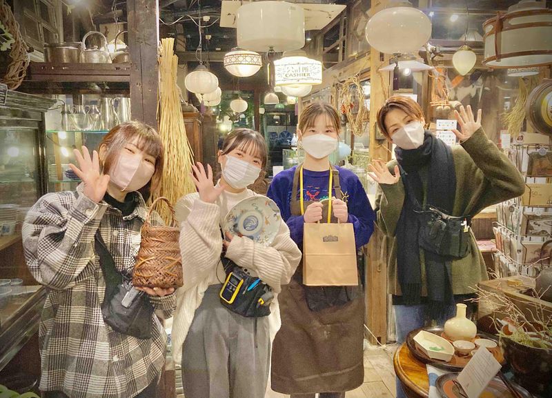 Pro Antiques 古夢 本店 (プロ アンティークス コム)のアルバイト・バイト求人情報-02