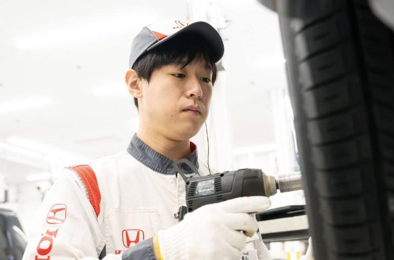 自動車販売店(出水店)のアルバイト・バイト求人情報-02