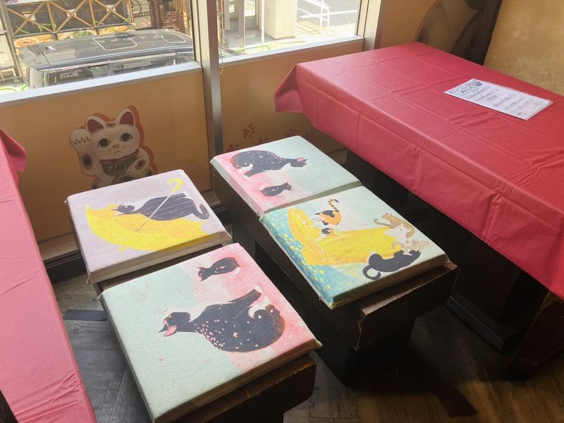 ねこのしっぽ　神保町店のアルバイト・バイト求人情報-03