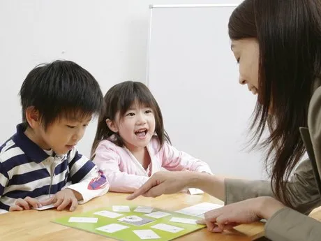 チャイルド・アイズ　研究学園校のアルバイト・バイト求人情報