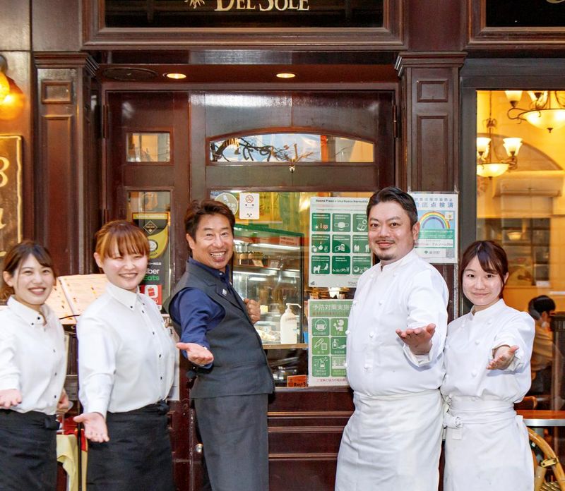 赤坂見附バール・デルソーレ(株式会社フォルトゥーナ)のアルバイト・バイト求人情報-02