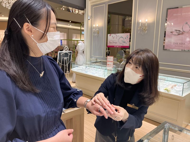 Rose Vie エアポートウォーク名古屋店のアルバイト・バイト求人情報-04