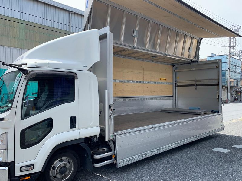 ウィステリアス株式会社の求人情報