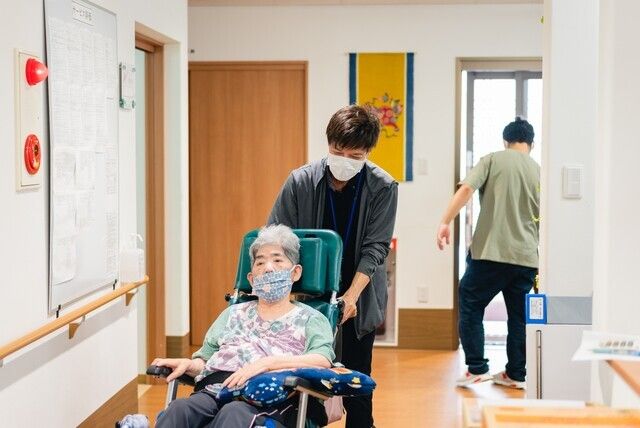 有限会社スマイルケア　前田高齢者複合施設のアルバイト・バイト求人情報-02