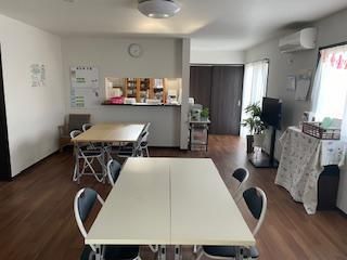 特定非営利活動法人　虹の架け橋