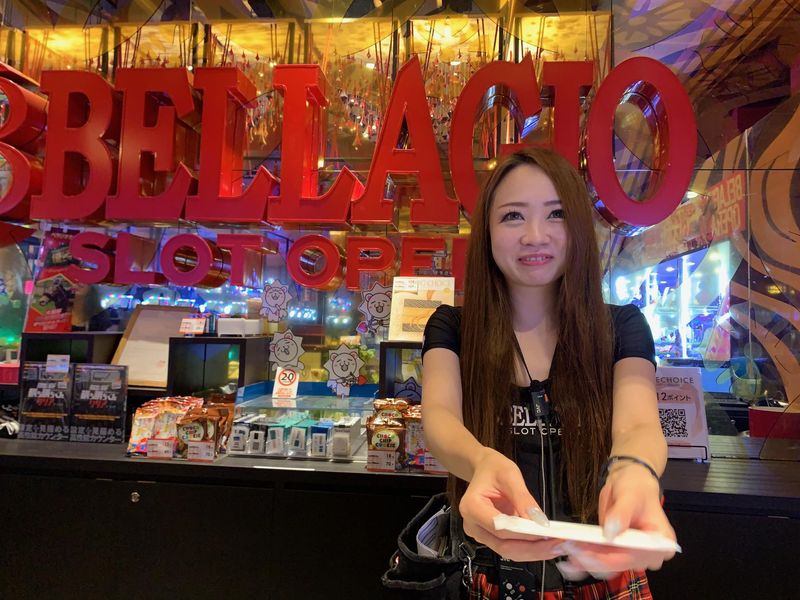 パチンコ&スロット　BELLAGIO　江坂店のアルバイト・バイト求人情報-02