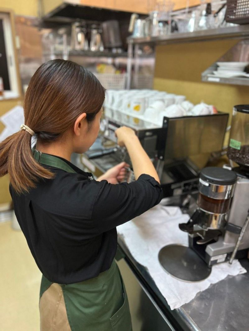 イデカフェ本店のアルバイト・バイト求人情報-02