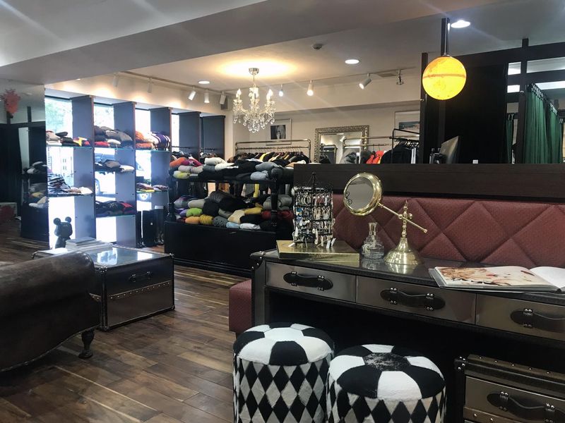 Sarah　Lowndsのアルバイト・バイト求人情報-04