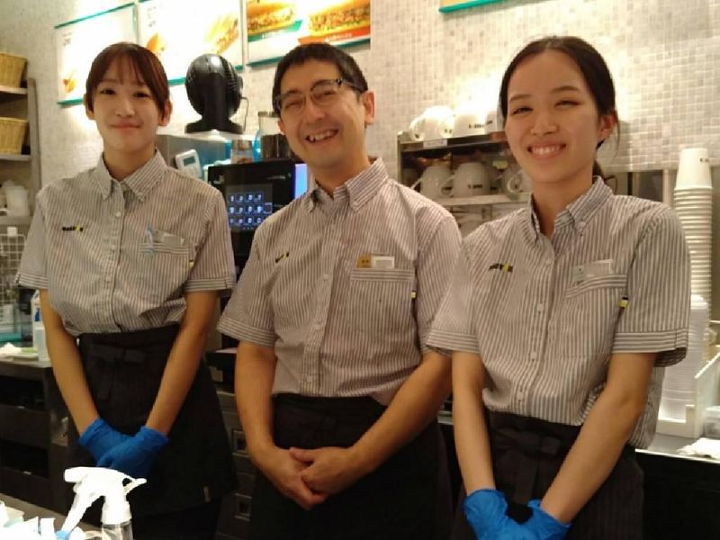 ドトールコーヒーショップ　新宿野村ビル店のアルバイト・バイト求人情報-03
