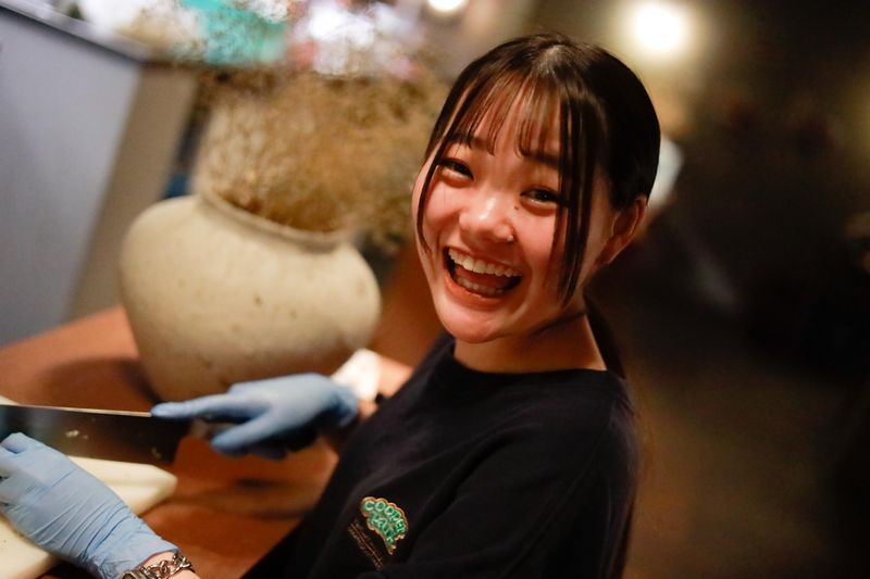 サムギョプサル×韓国料理 コギソウル 梅田お初天神店のアルバイト・バイト求人情報-02