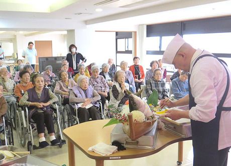 昭和イーティング　住宅型有料老人ホーム くらてのアルバイト・バイト求人情報-03