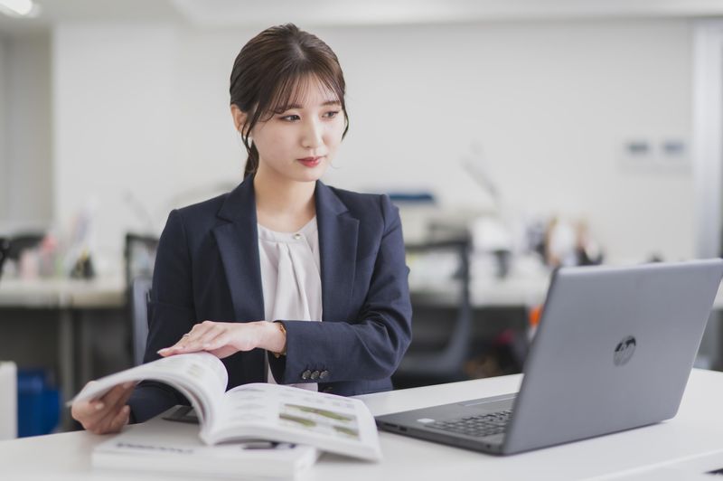 株式会社ＮＥＷ　ＡＲＴ　ＨＯＬＤＩＮＧＳ