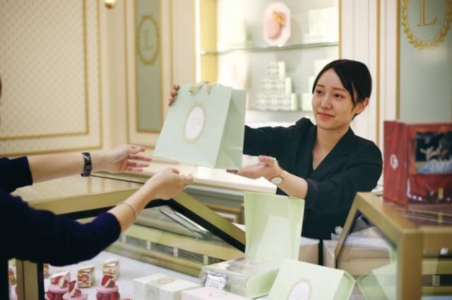 LADUREE(ラデュレ)催事 名古屋タカシマヤゲートタワーモールのアルバイト・バイト求人情報-50