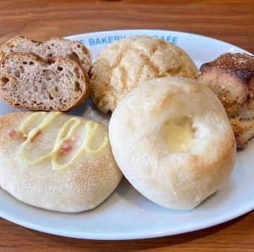 TAKE　BAKERY&CAFEのアルバイト・バイト求人情報-03