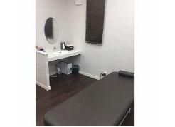 こまえ皮フ科のアルバイト・バイト求人情報-04