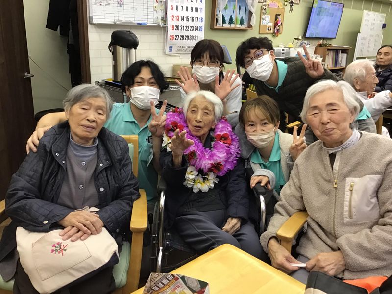 つむぐ株式会社　デイサービス グリーンデイ用賀のアルバイト・バイト求人情報-03