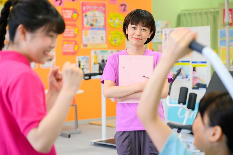 カーブス メグリア五ヶ丘店のアルバイト・バイト求人情報-03