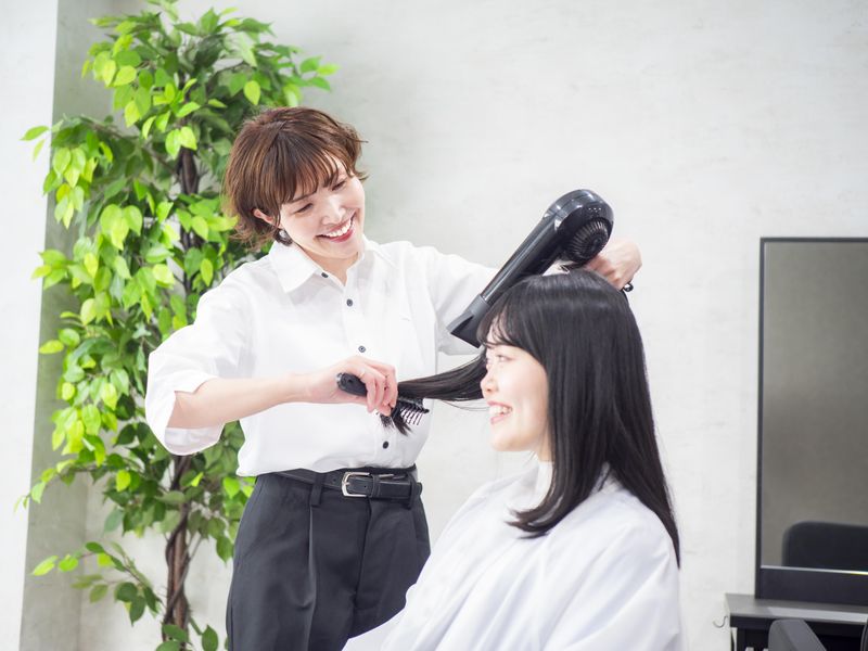 HAIR SALON IWASAKI 東京梅屋敷店の求人・転職情報-02