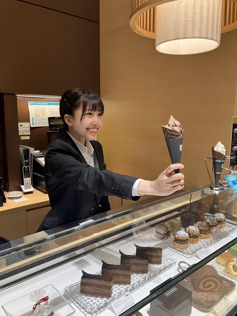 カカオサンパカ 丸の内本店(CACAO SAMPAKA)のアルバイト・バイト求人情報-02