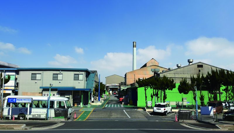興亜硝子株式会社 市川工場