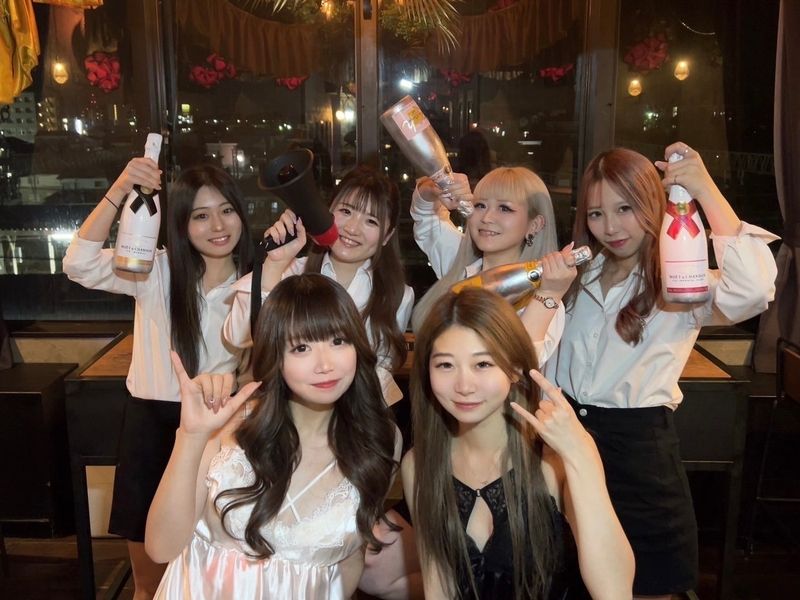 GIRLS&MUSIC BAR at Bのアルバイト・バイト求人情報-02
