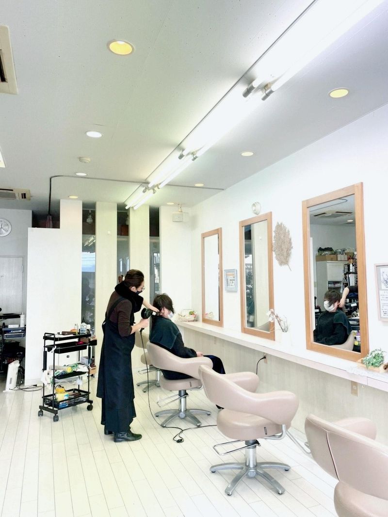 美容室SAVOY(サヴォイ)のアルバイト・バイト求人情報-04