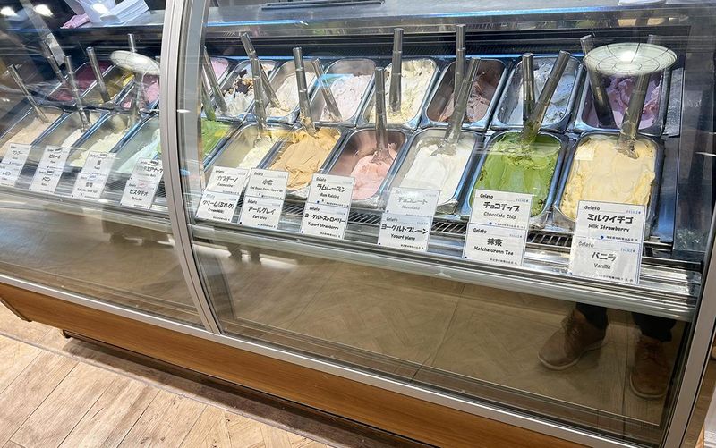 ジェラテリア・フェリーチェ(Gelateria FELICE)横浜高島屋店のアルバイト・バイト求人情報-02
