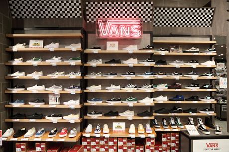 VANS/newbalance　那須ガーデンアウトレット店[2378]の求人3