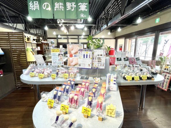絹のヒロインのアルバイト・バイト求人情報-03