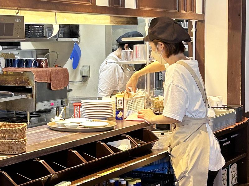 珈琲家暖香　半田岩滑西店( 株式会社川清商店)のアルバイト・バイト求人情報-02