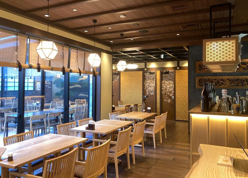 食のHANAMICHI内藤新宿のアルバイト・バイト求人情報-02