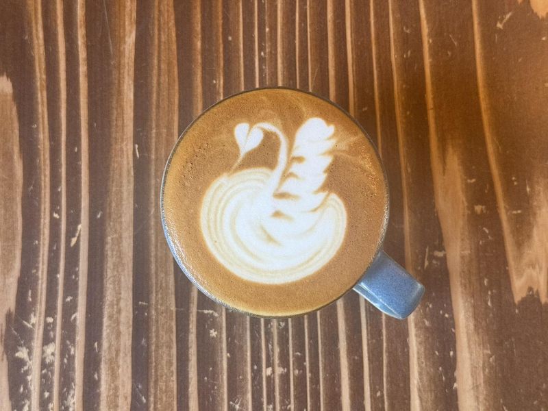 <新店>Lignumのアルバイト・バイト求人情報-02