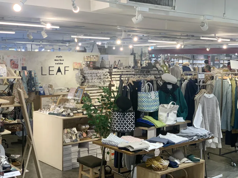 LEAF　暮らしの雑貨店　なんばCITY店のアルバイト・バイト求人情報-04