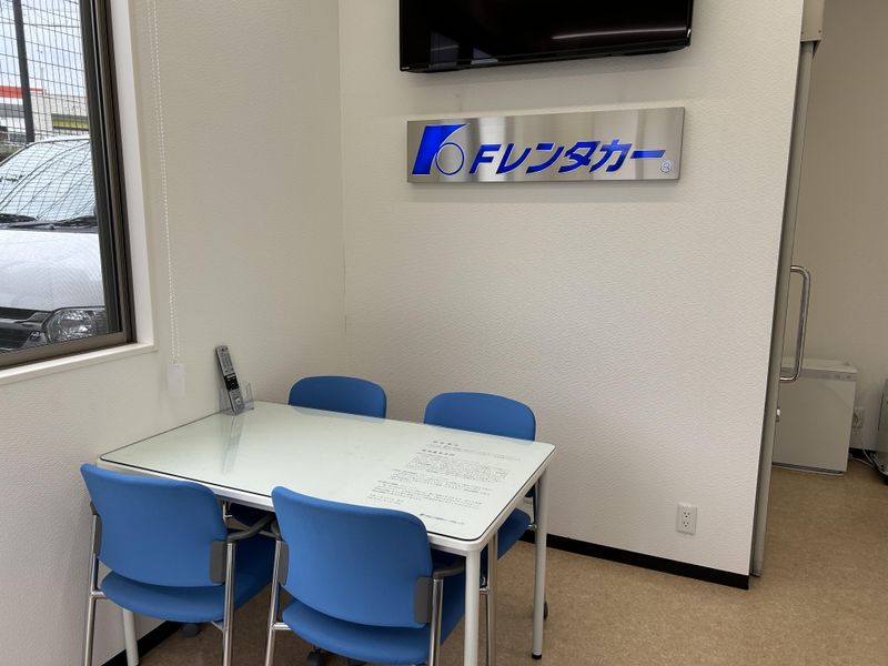 F レンタカー　足立店のアルバイト・バイト求人情報-04