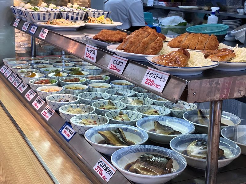 亀田駅前食堂のアルバイト・バイト求人情報-02