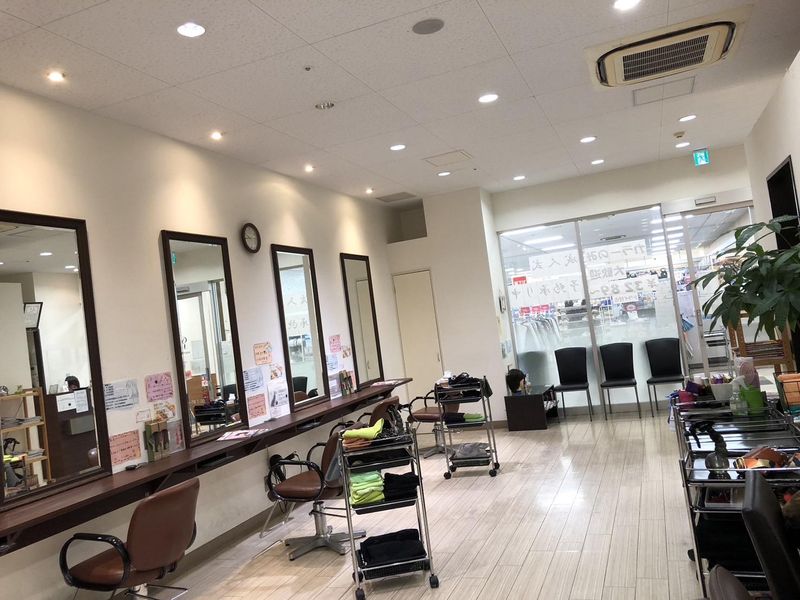 アール美容室　草加店のアルバイト・バイト求人情報-02
