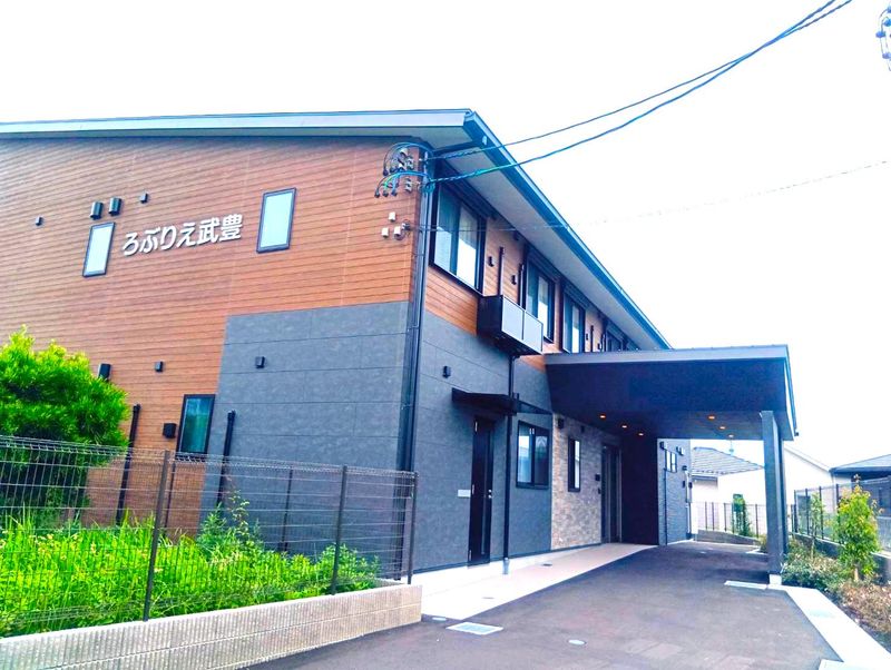 株式会社ワイズバミーの求人・転職情報