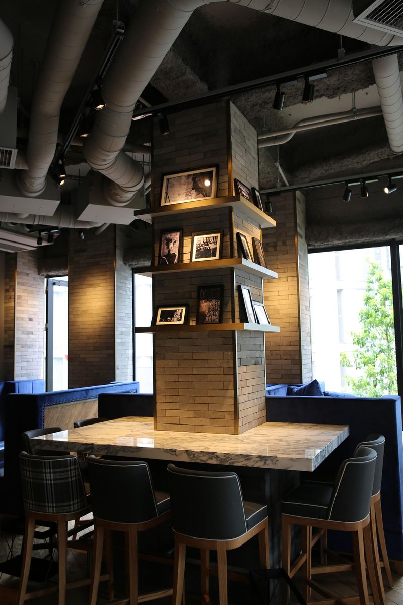 W Yokohama The Wine Hallのアルバイト・バイト求人情報-04