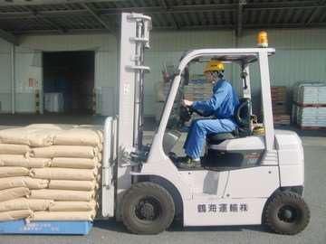 鶴海運輸株式会社の求人情報