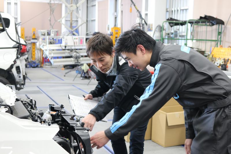 株式会社WECARS(ウィーカーズ)　高松店/26bhのアルバイト・バイト求人情報-03