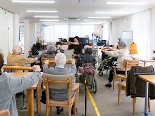 (株)やさしい手　ゆめふる東辻井店のアルバイト・バイト求人情報-04
