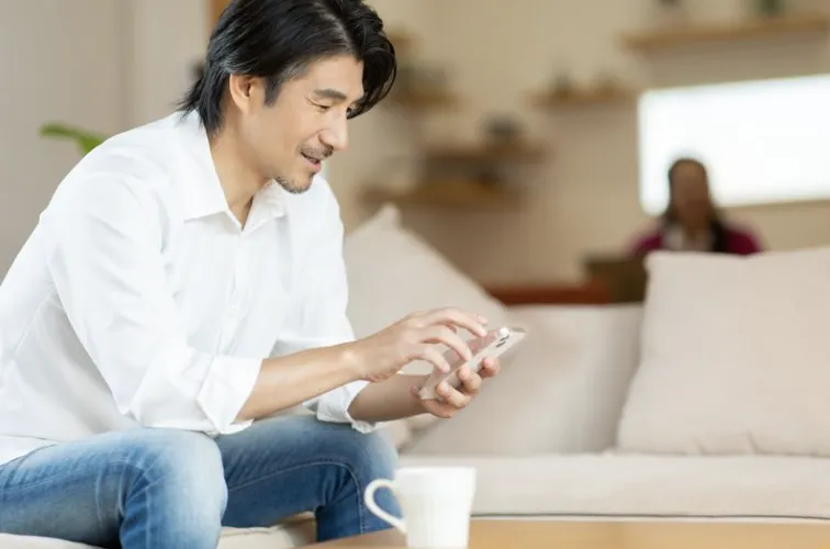 株式会社ZiAのアルバイト・バイト求人情報-03