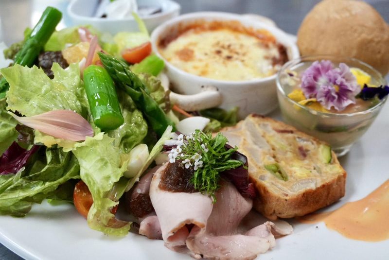 欧風食堂バンデミュールのアルバイト・バイト求人情報-02